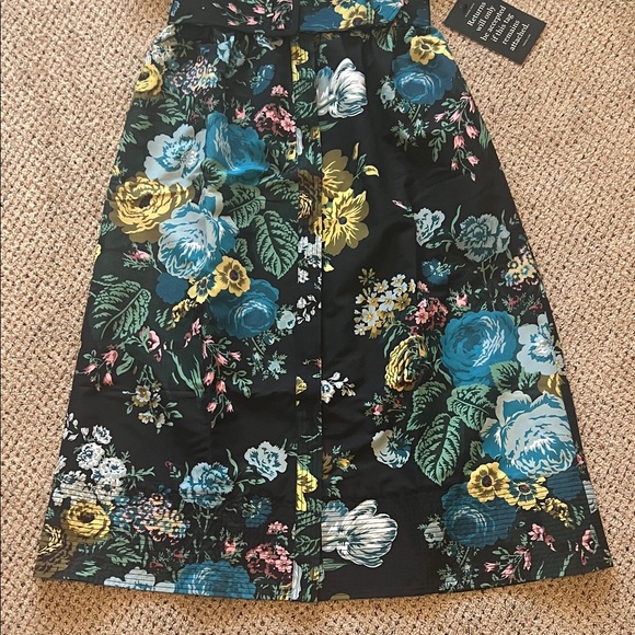Tuckernuck Chloe Floral Belted Dress - Black, Yellow, Green - Picture 3 of 10